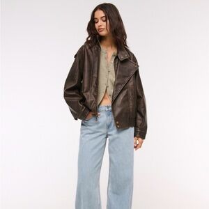 Abercrombie Low Rise Ultra Loose Jeans